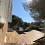 photo d'une terrasse neuve sur un terrain